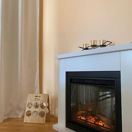 Baošići Lastochka.Mne Apartments מראה חיצוני תמונה