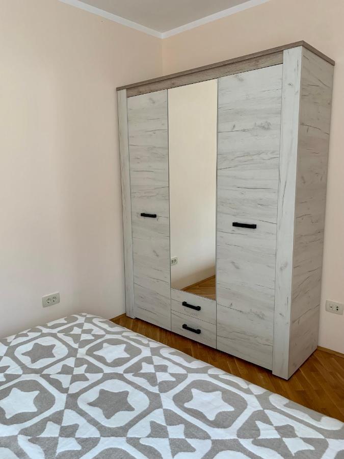 Baošići Lastochka.Mne Apartments מראה חיצוני תמונה