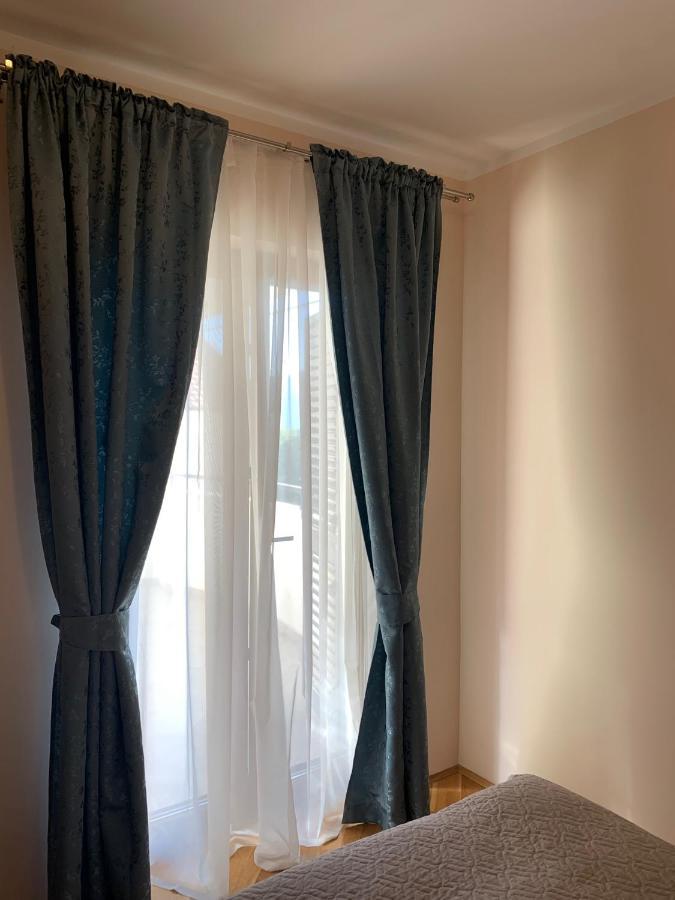 Baošići Lastochka.Mne Apartments מראה חיצוני תמונה