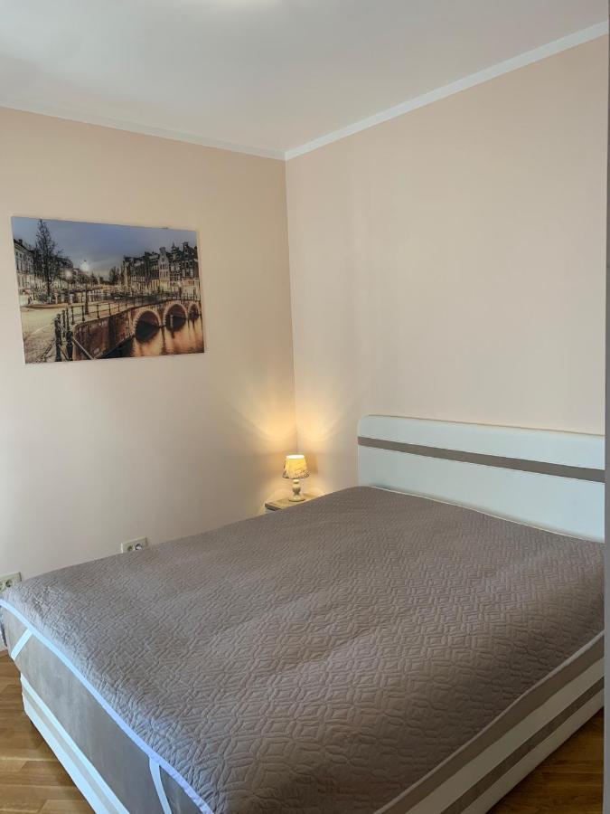 Baošići Lastochka.Mne Apartments מראה חיצוני תמונה